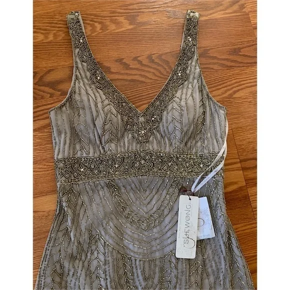 SUE WONG 10 Platinum Silver Grey beaded formal cocktail evening dress